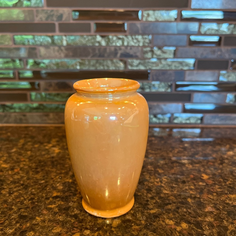 Shofu Gold Lustre Vase